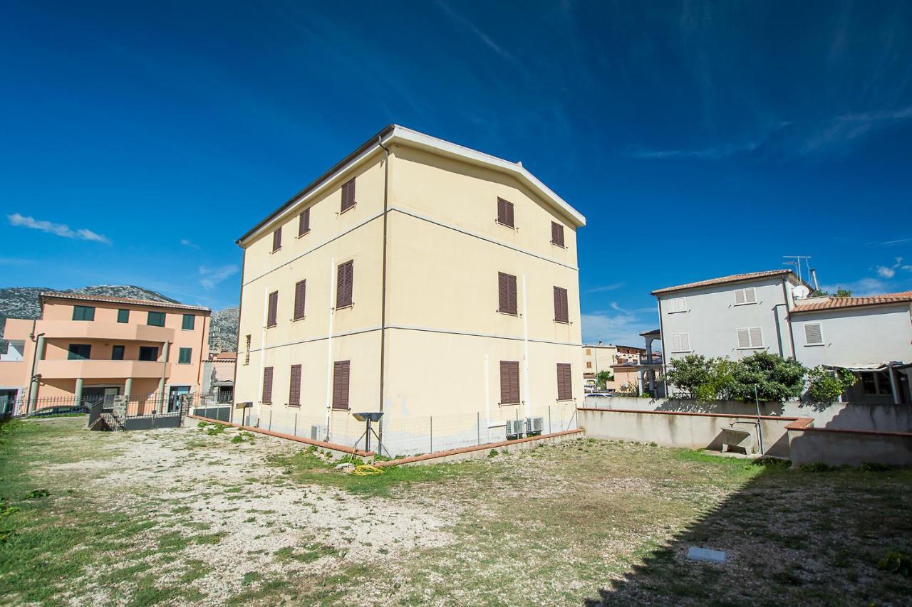 La Corte Del Maria Rosaria Orosei Exteriör bild