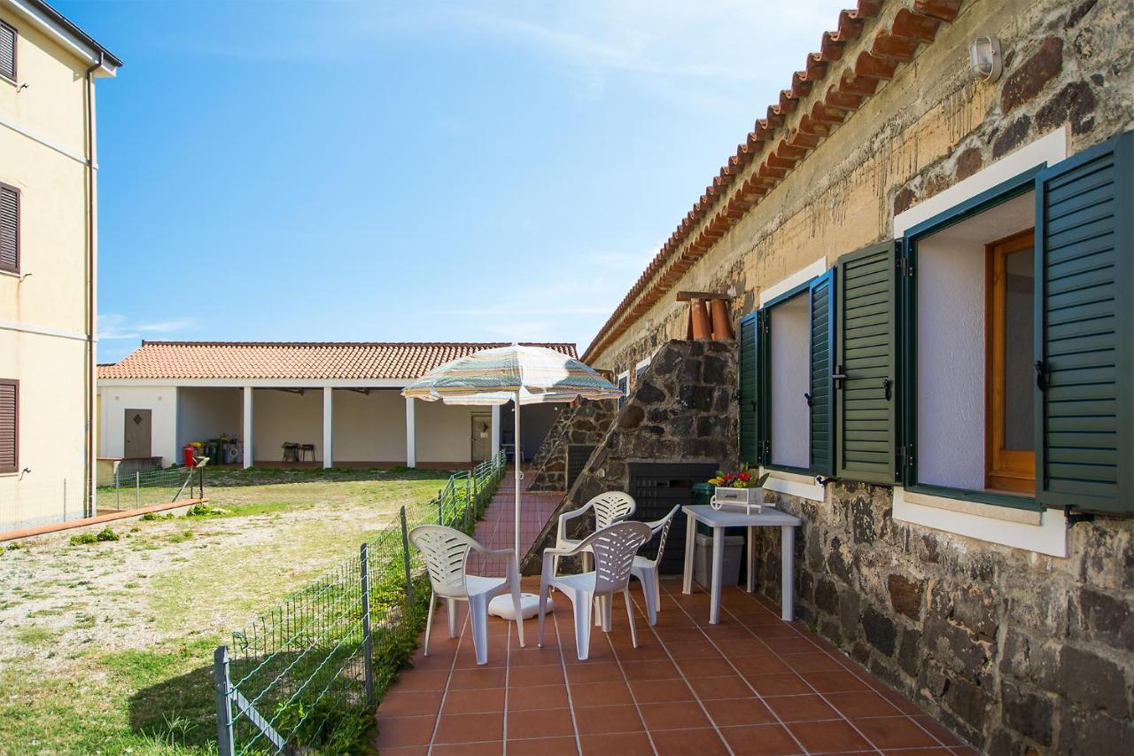La Corte Del Maria Rosaria Orosei Exteriör bild